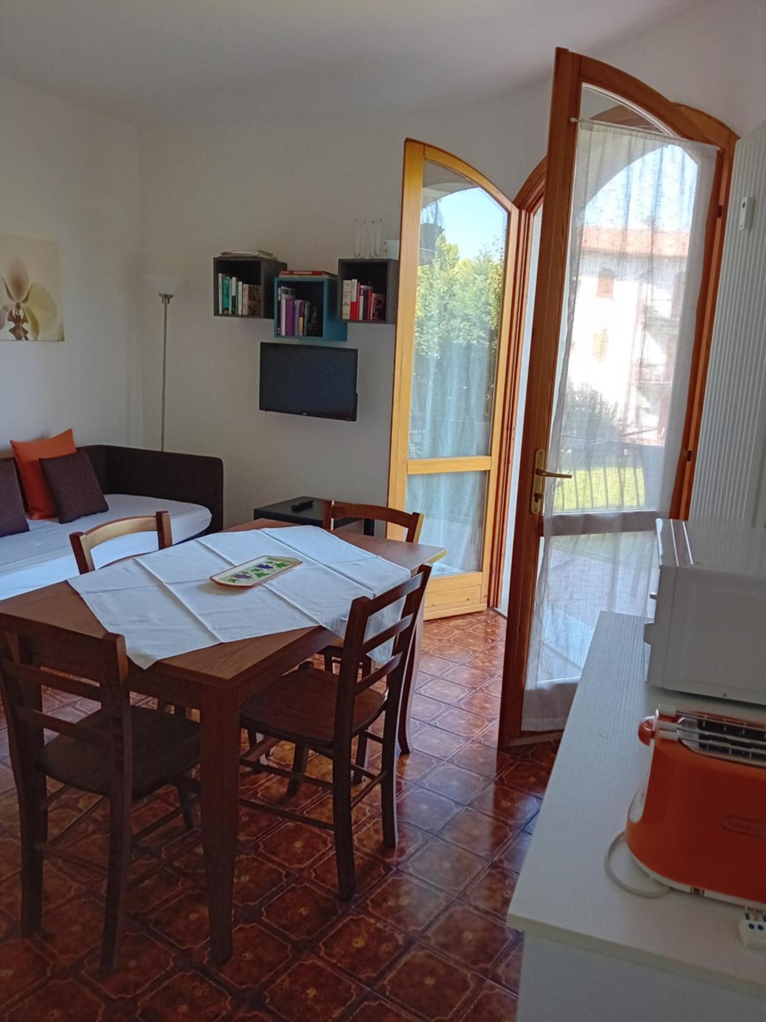 Il Glicine Sul Garda Appartamento Turistico Peschiera del Garda Extérieur photo